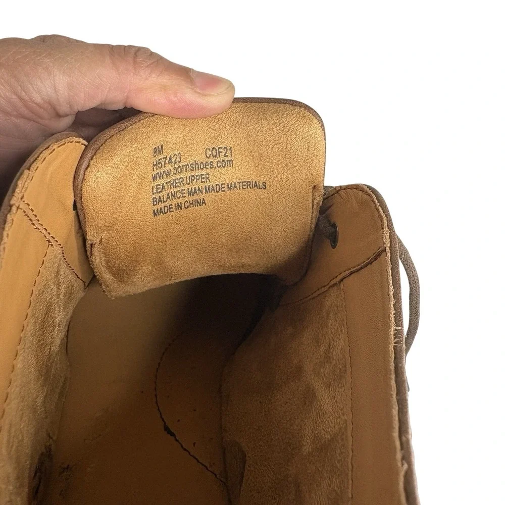 BORN Bismark Brown Leather Chukka Boots Lace Up H57423 Mens Size 8M